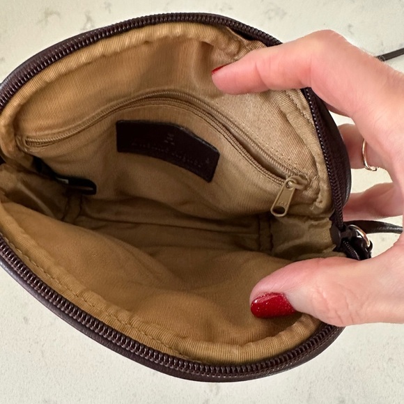 Vintage  Etienne Aigner Woven Straw & Leather Handbag Purse - Picture 2 of 14